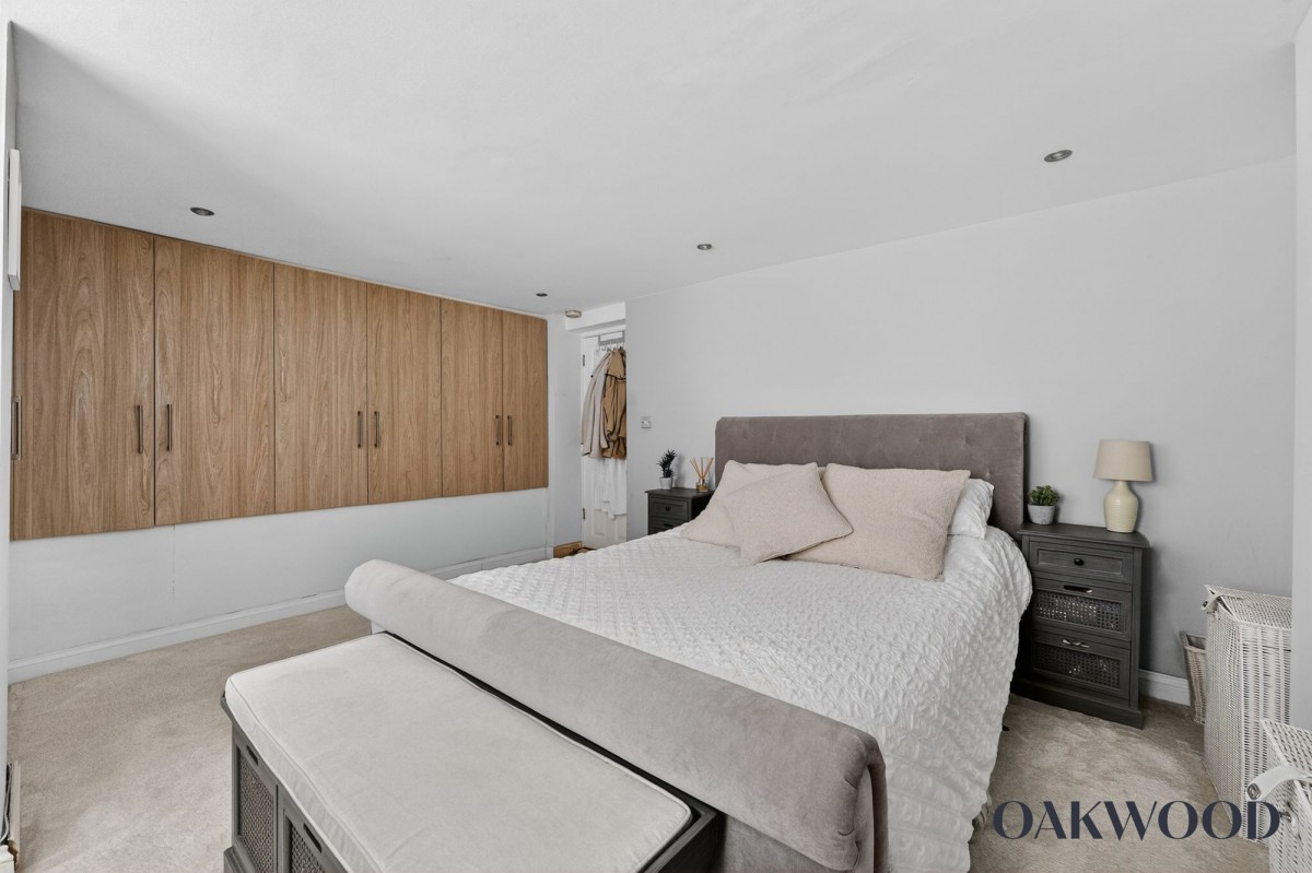 Image for 17 Brownswood Road, N4 2HP