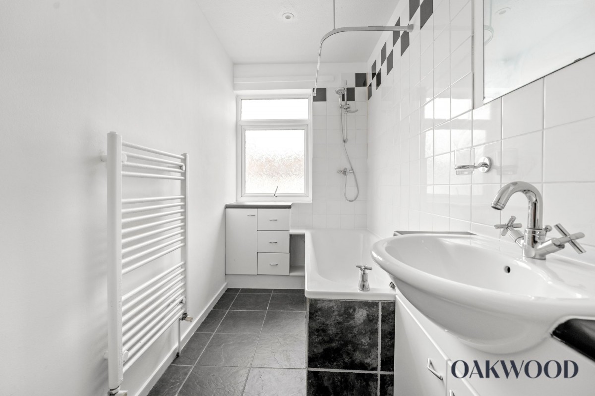 Image for London, N16 8AY