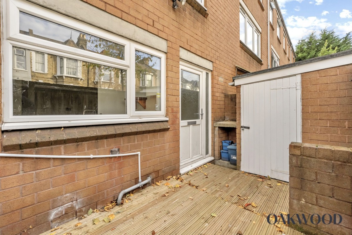 Image for London, N16 8AY