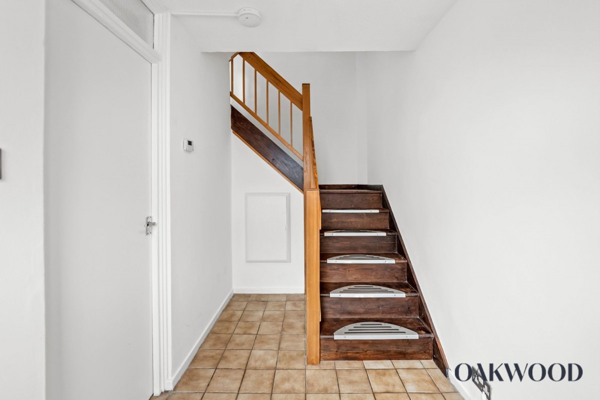 Image for London, N16 8AY