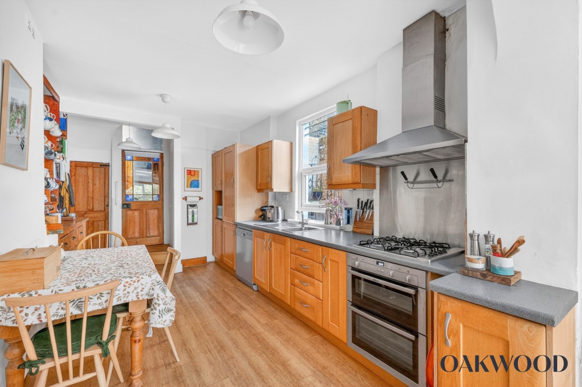 Image for London, N16 9BJ