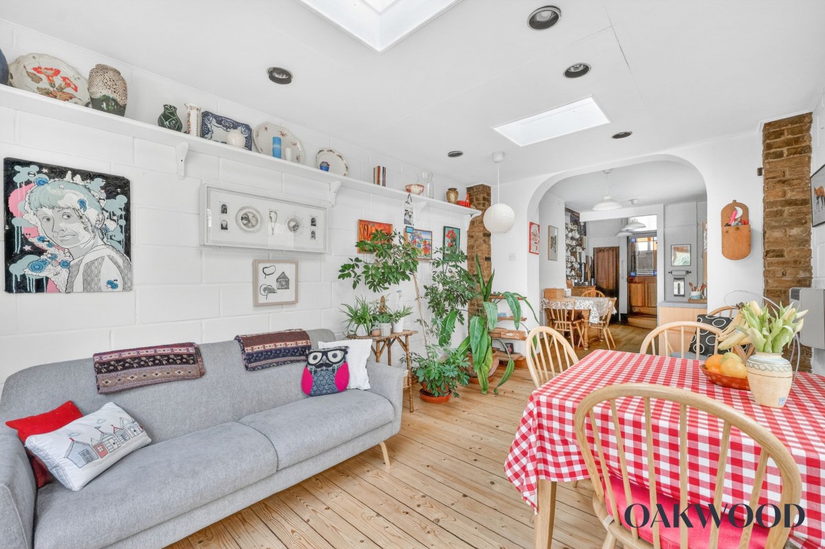 Image for London, N16 9BJ