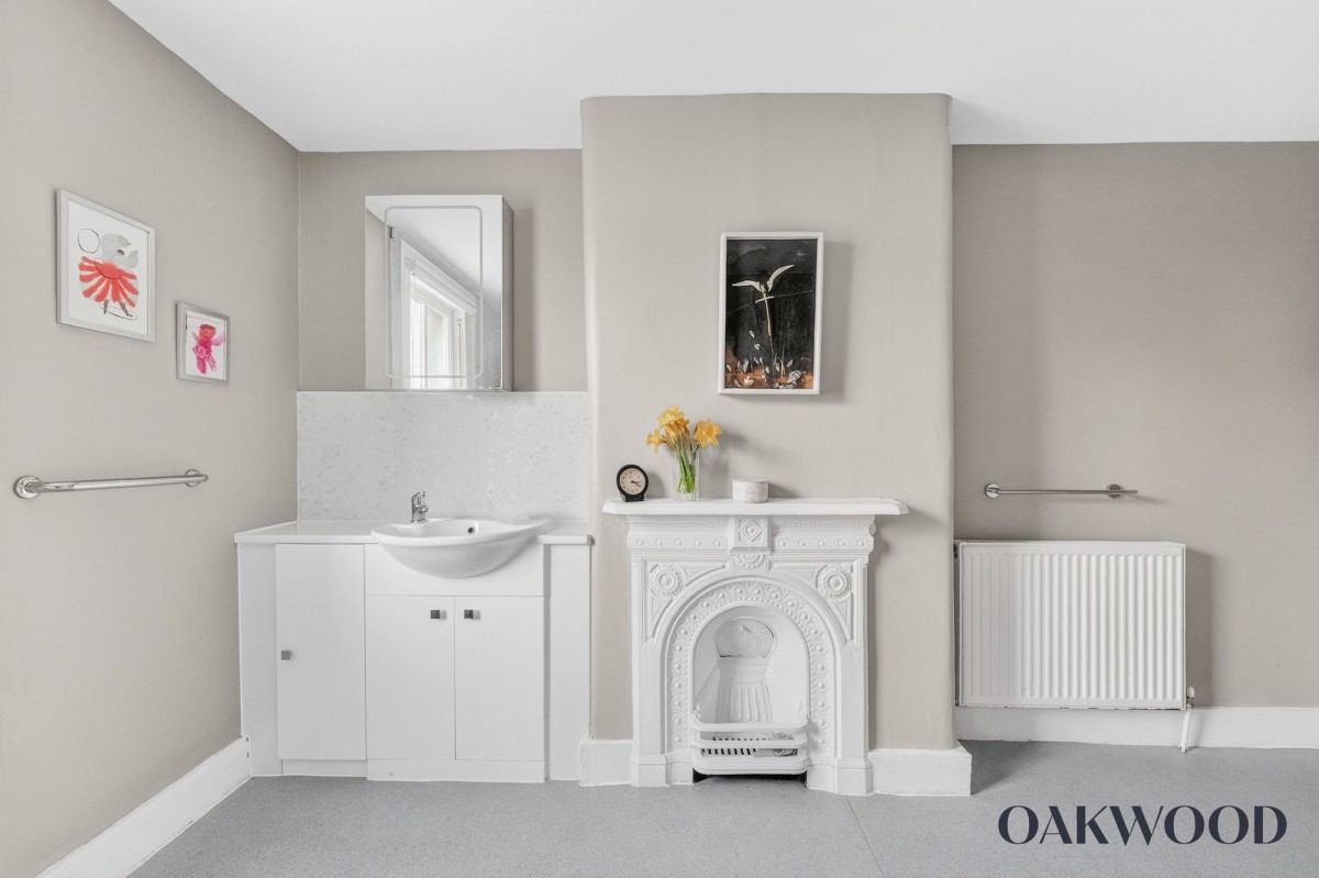 Image for London, N16 9BJ