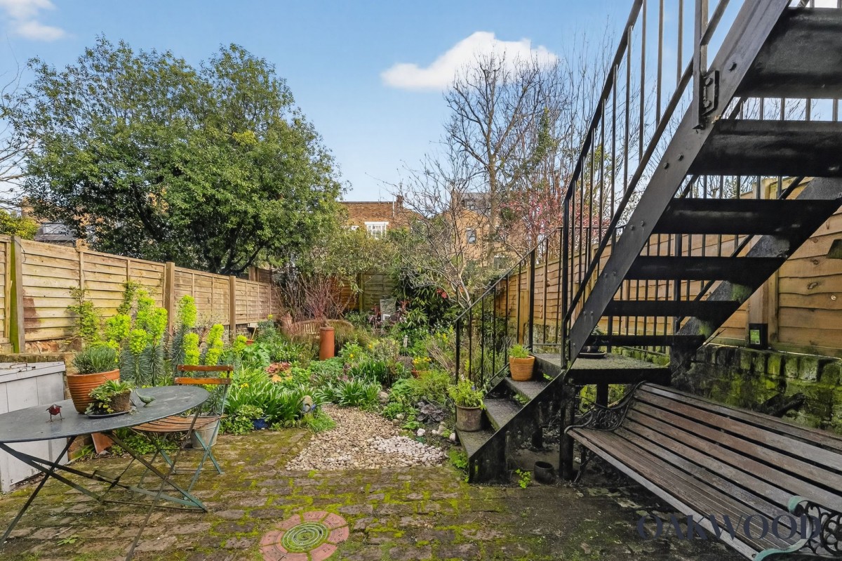 Image for London, N16 9BJ