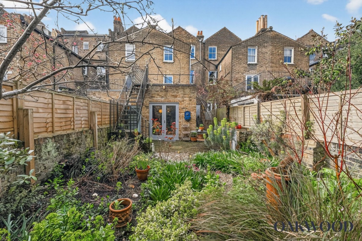 Image for London, N16 9BJ