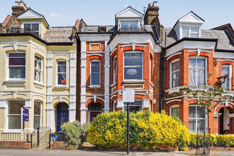 53 Clissold Crescent, N16 9AR