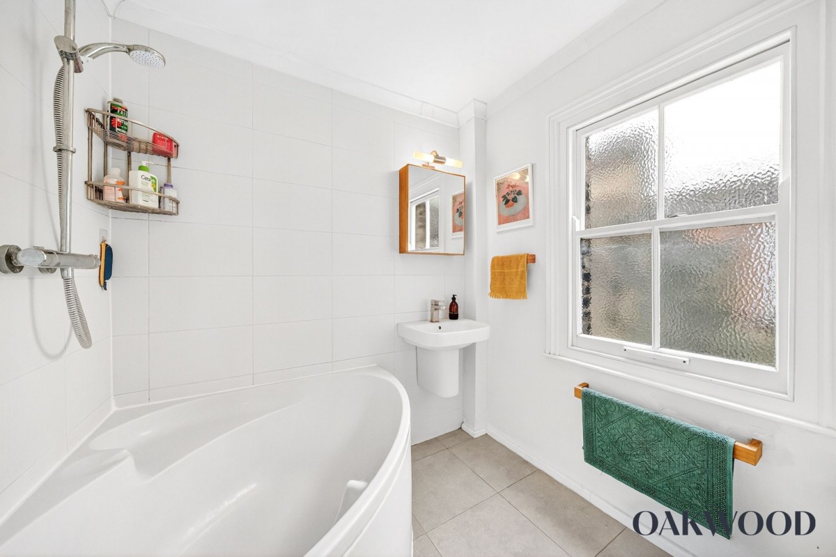 Image for 53 Clissold Crescent, N16 9AR