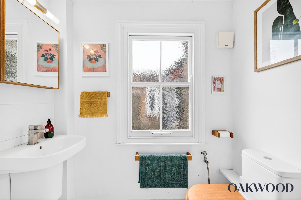 Image for 53 Clissold Crescent, N16 9AR