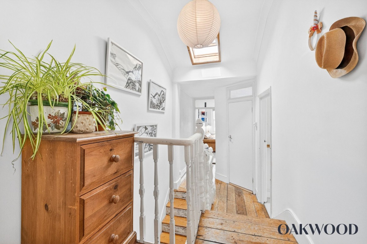 Image for 53 Clissold Crescent, N16 9AR