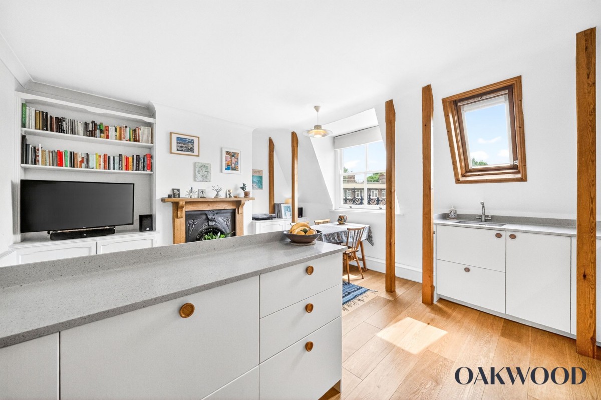 Image for 53 Clissold Crescent, N16 9AR