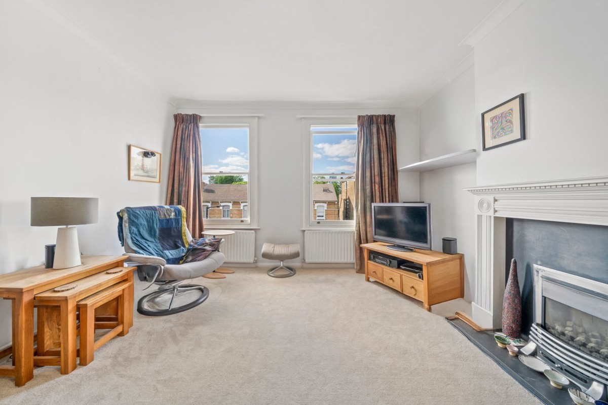 Image for 64 Lordship Park, N16 5UA