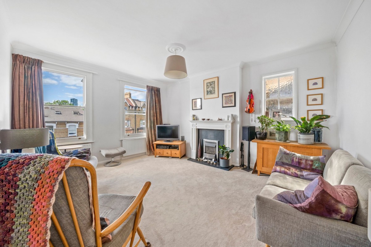 Image for 64 Lordship Park, N16 5UA
