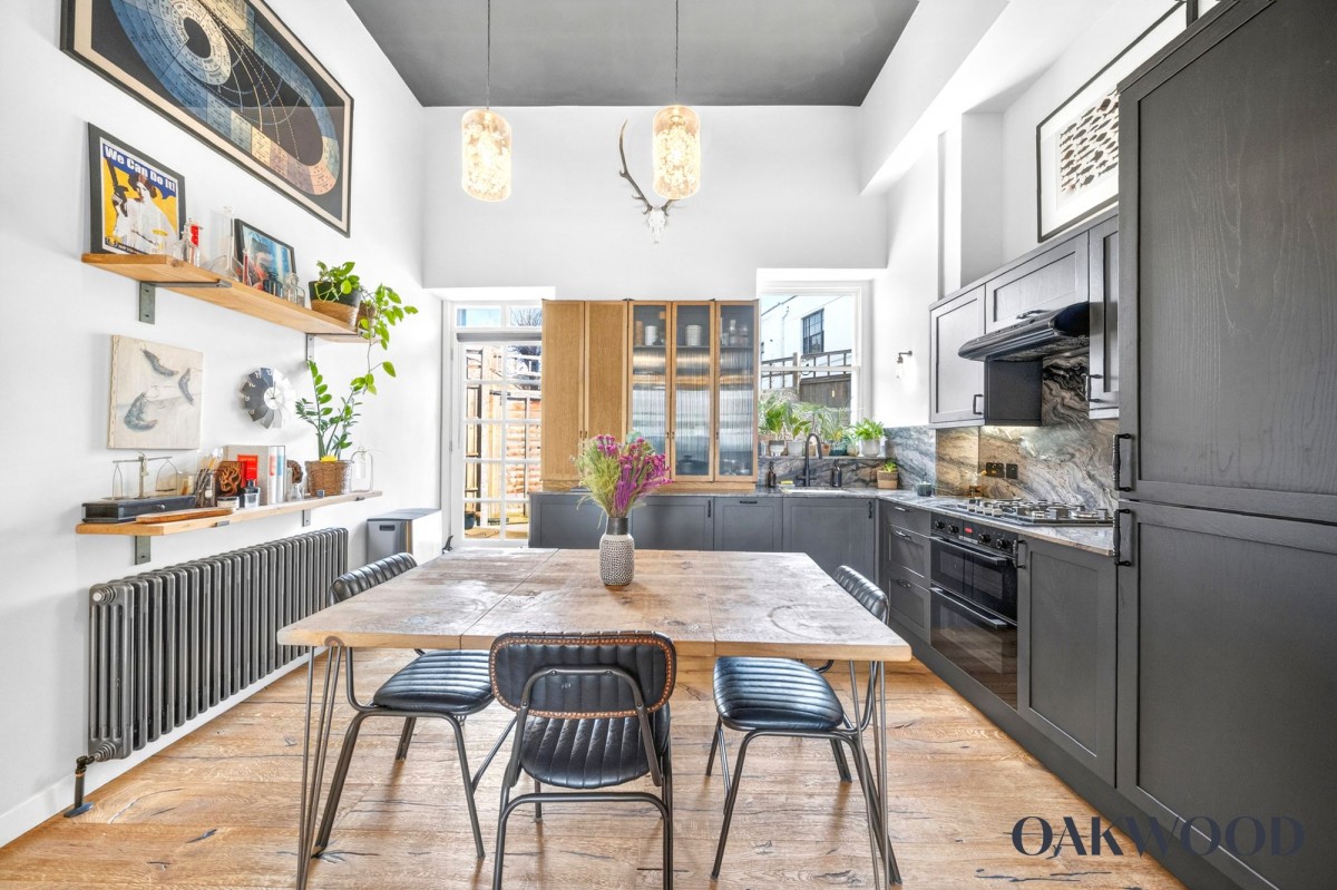Image for London, N16 9EU