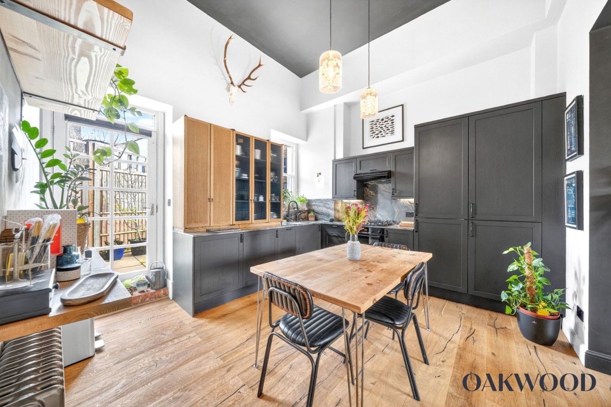 Image for London, N16 9EU