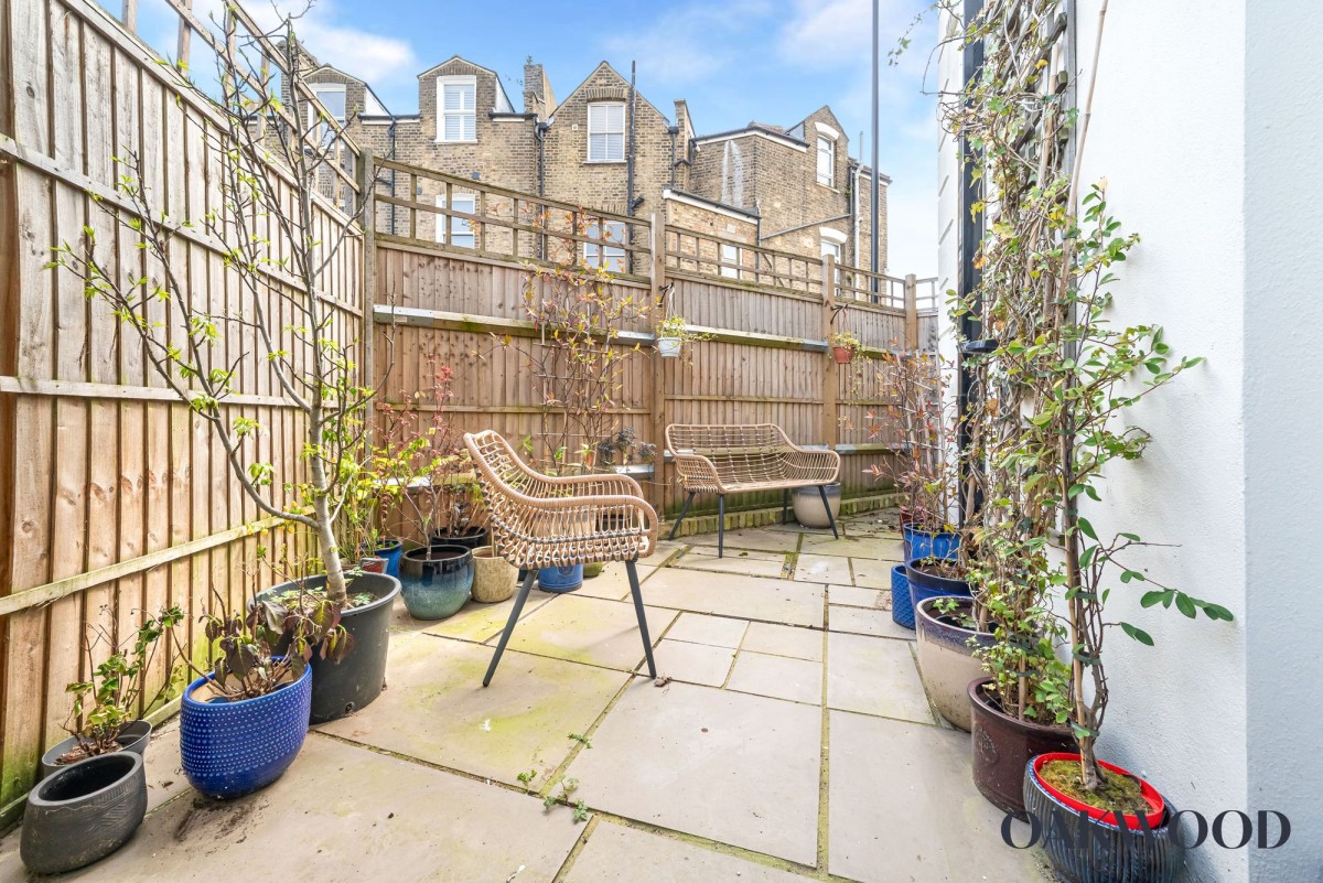 Image for London, N16 9EU