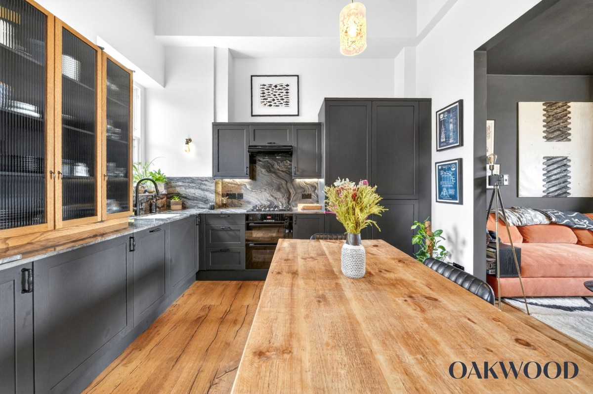 Image for London, N16 9EU