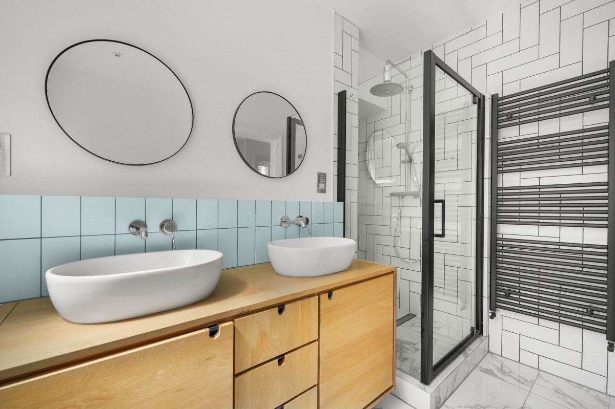 Image for London, N16 8DF