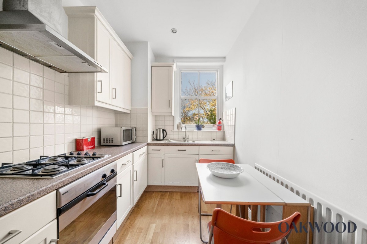 Image for 96 Amhurst Park, N16 5AR