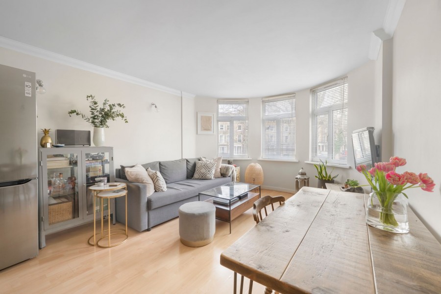 Abney Park Court, N16 7HF