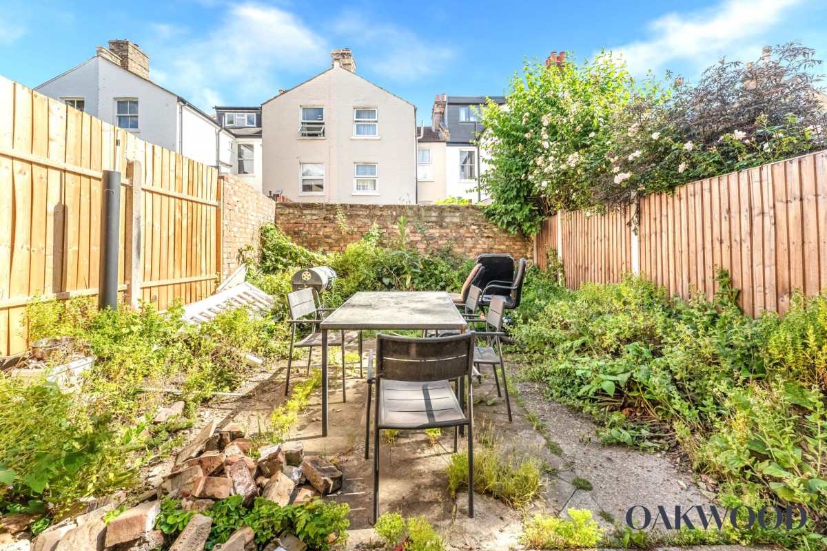 Image for London, N16 8AP