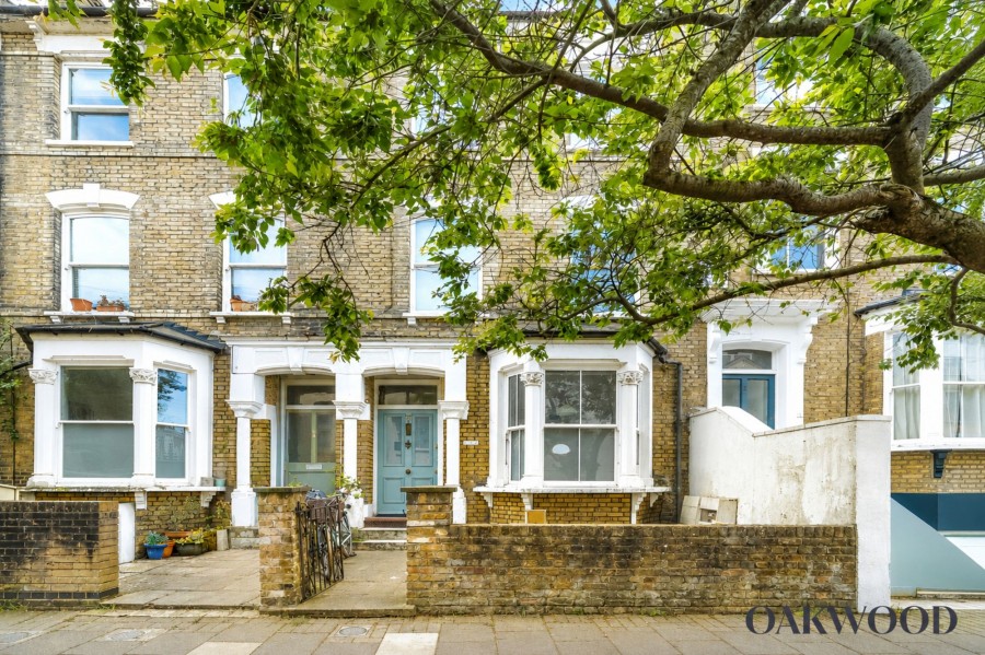 16A Beatty Road, N16 8EB