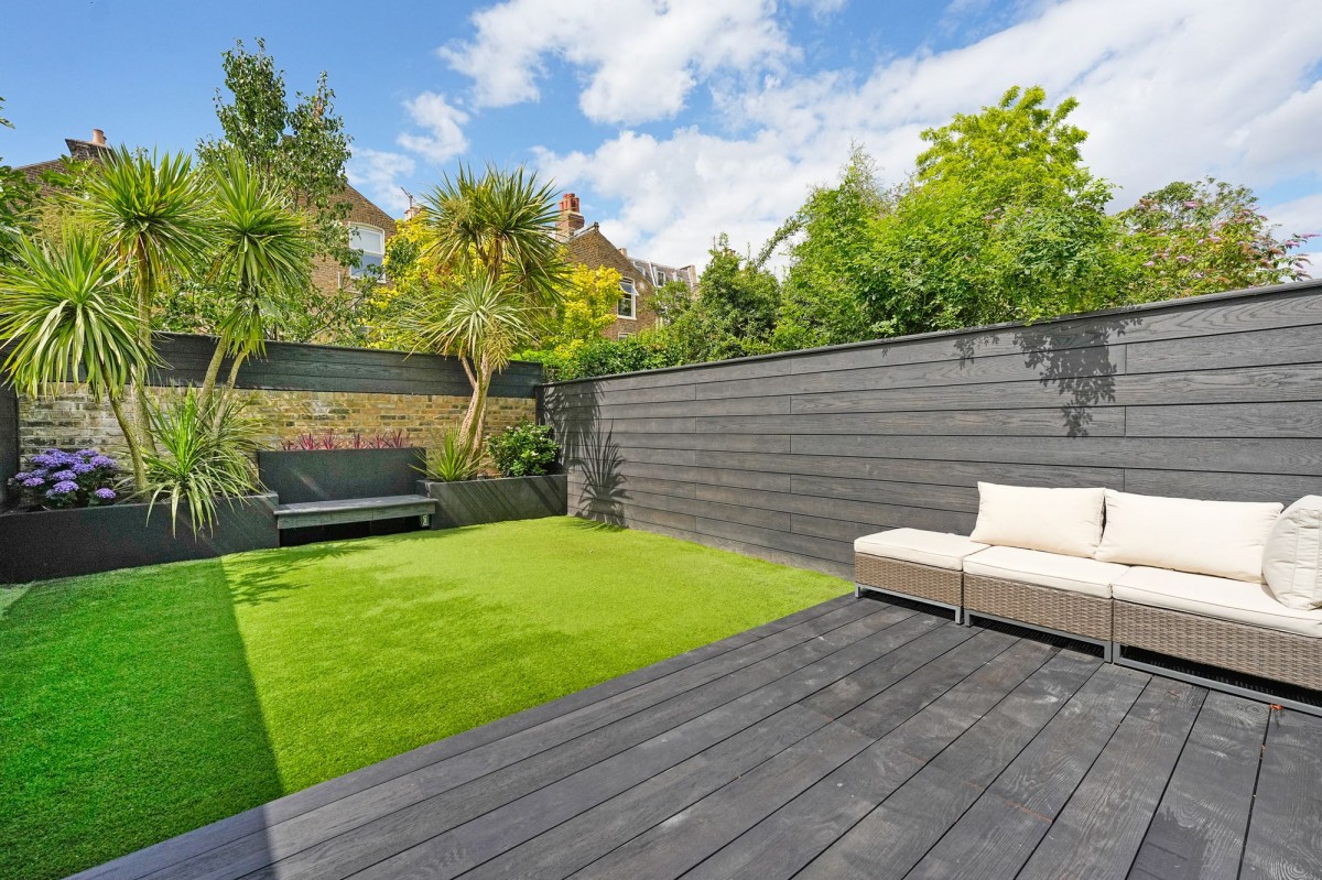 Image for London, E5 8SQ