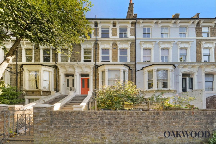 144 Evering Road, N16 7BD