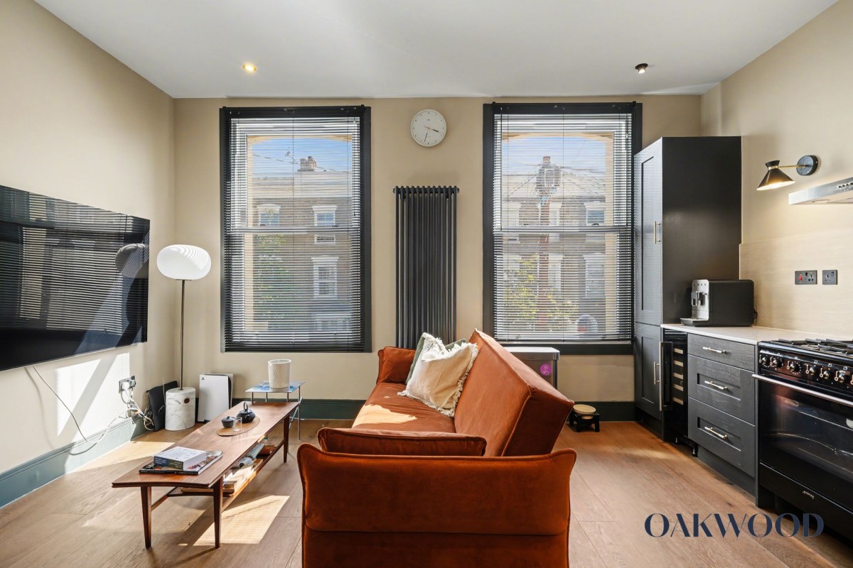 Image for 8 Osterley Road, N16 8SN