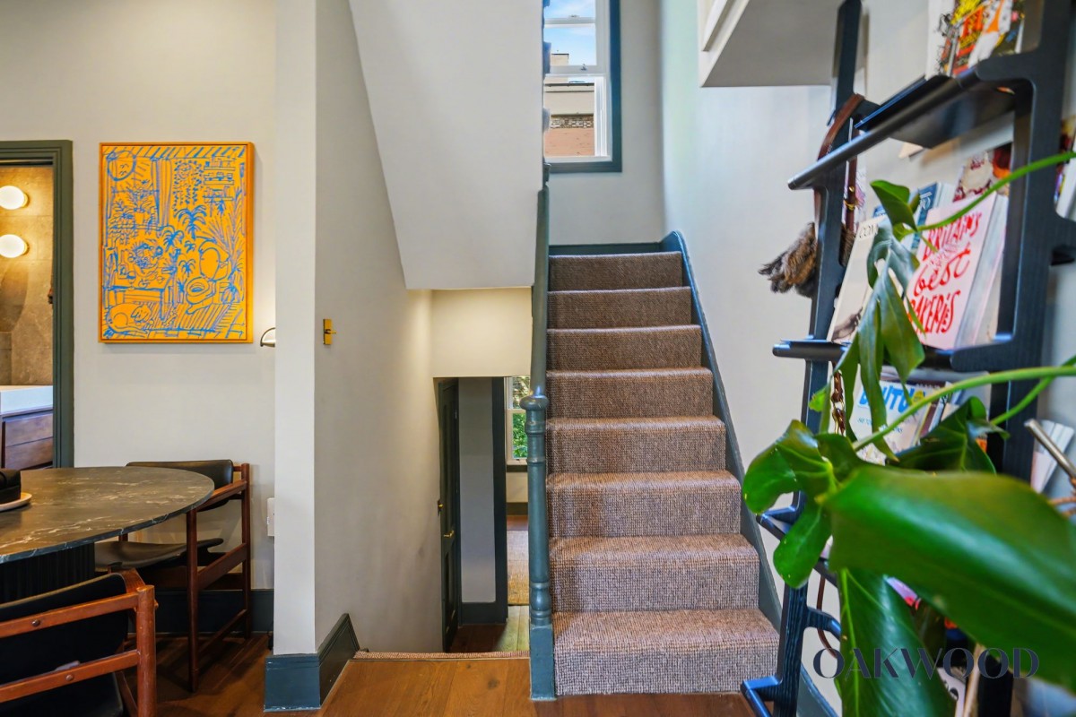 Image for 8 Osterley Road, N16 8SN
