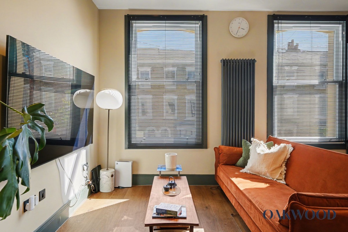 Image for 8 Osterley Road, N16 8SN