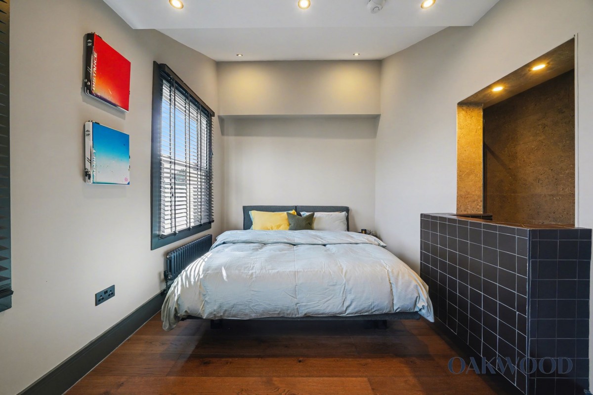 Image for 8 Osterley Road, N16 8SN