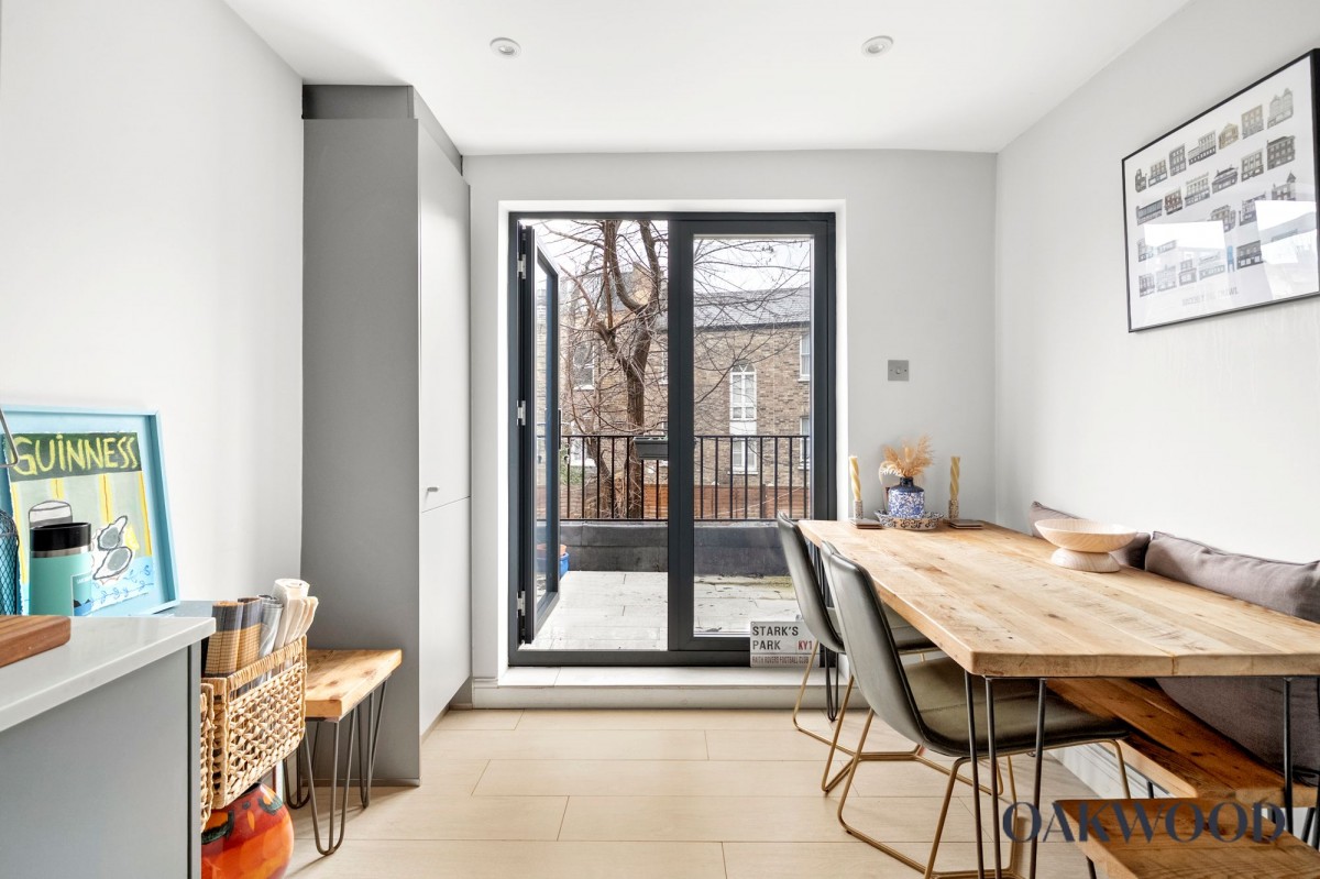 Image for London, N16 7TD