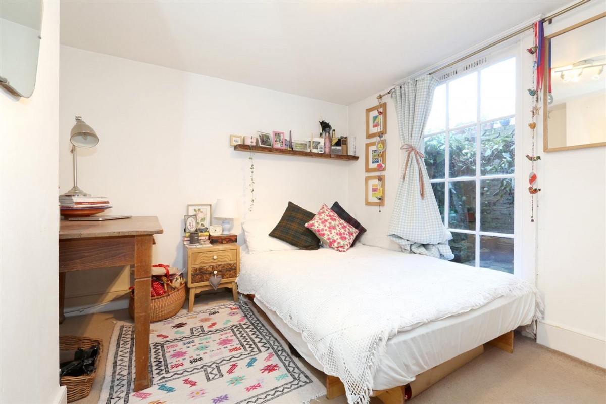 Image for London, N16 9PL