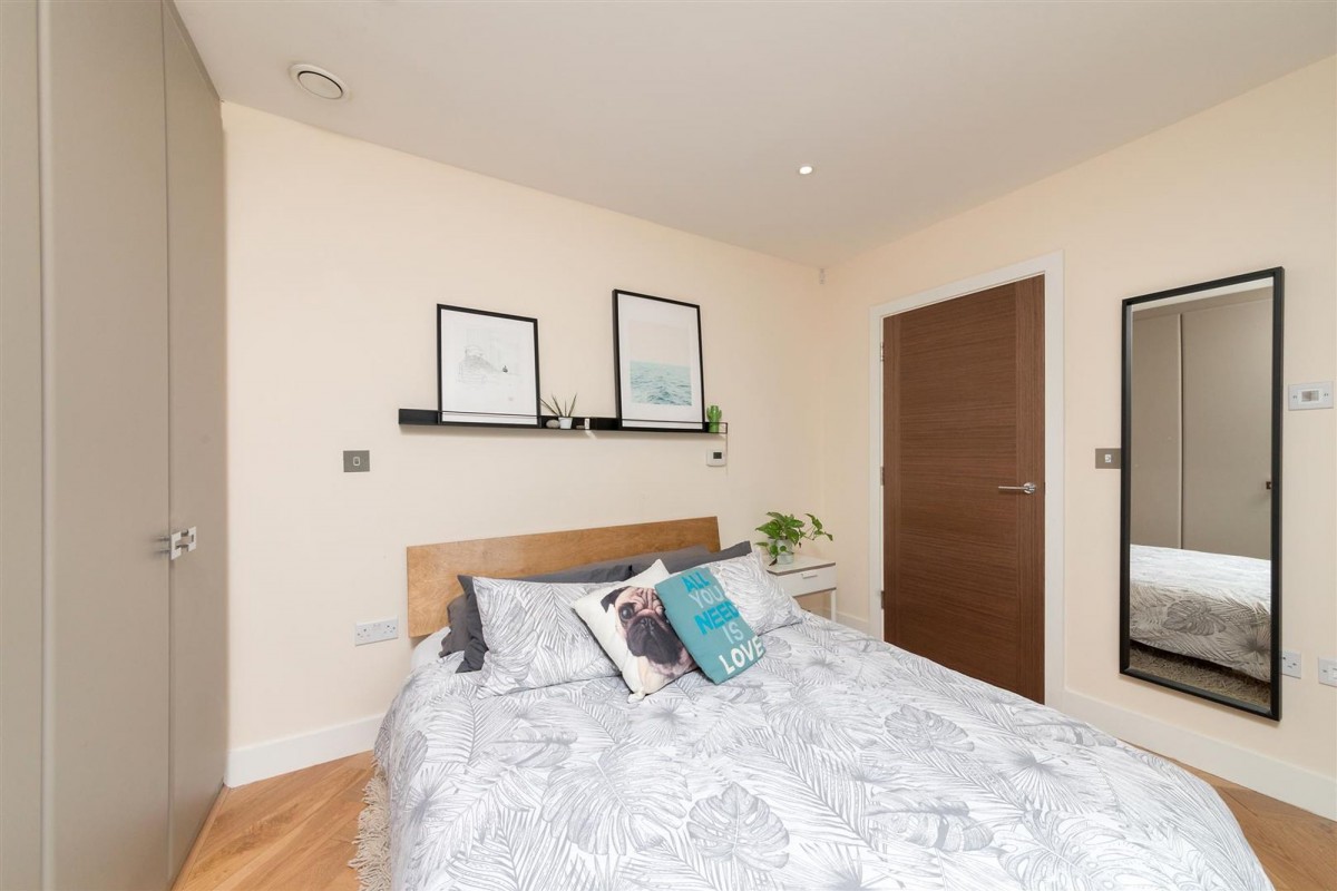 Image for London, N16 0JT