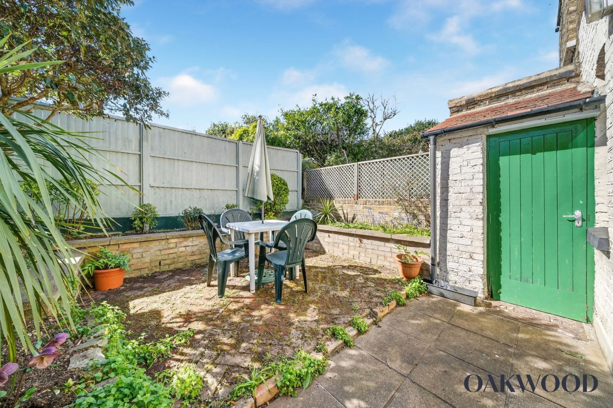 Image for London, N16 0AD