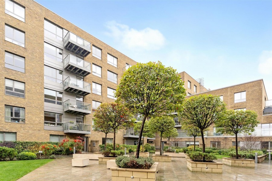 Compass Court High Street, N8 7FF