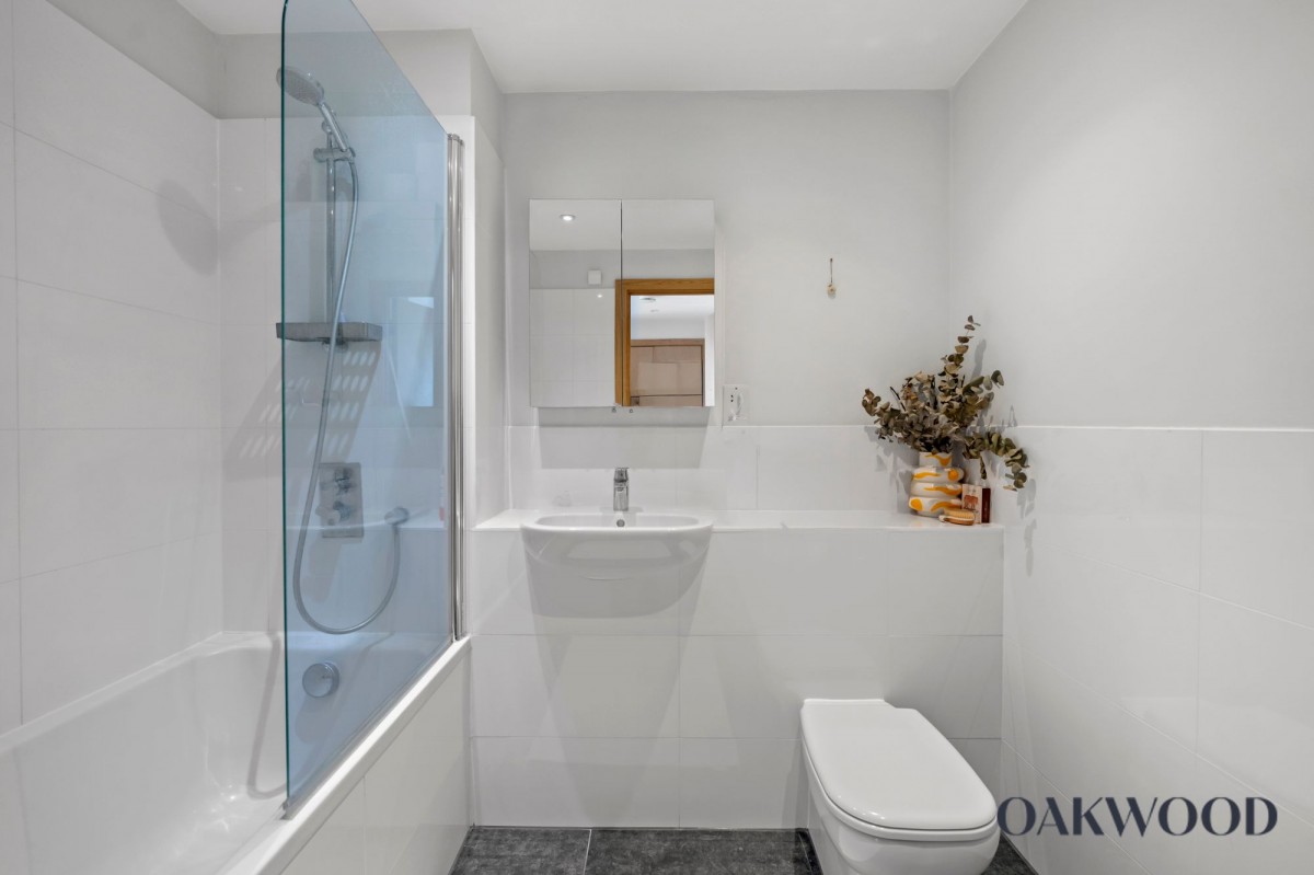 Image for 132 Green Lanes, N16 9BN