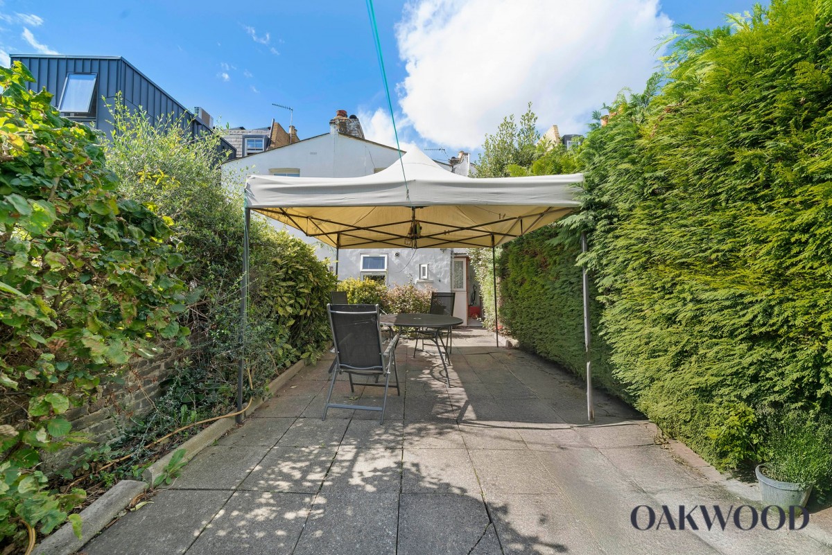Image for London, N16 9NP