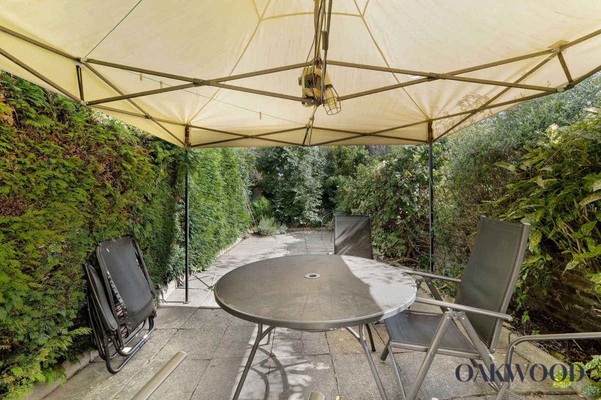 Image for London, N16 9NP