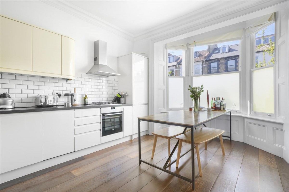 Image for London, N16 9NT