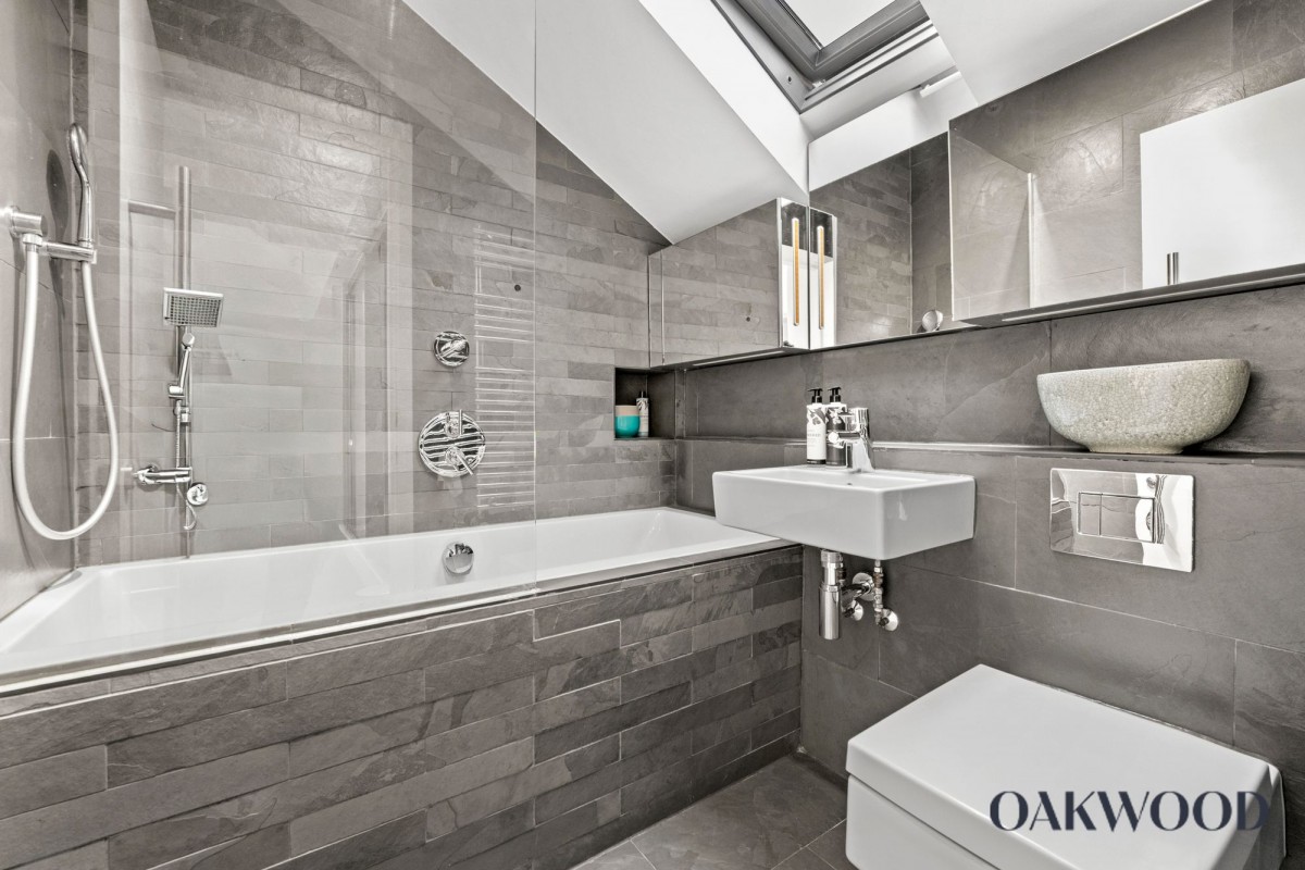 Image for London, N4 2BT