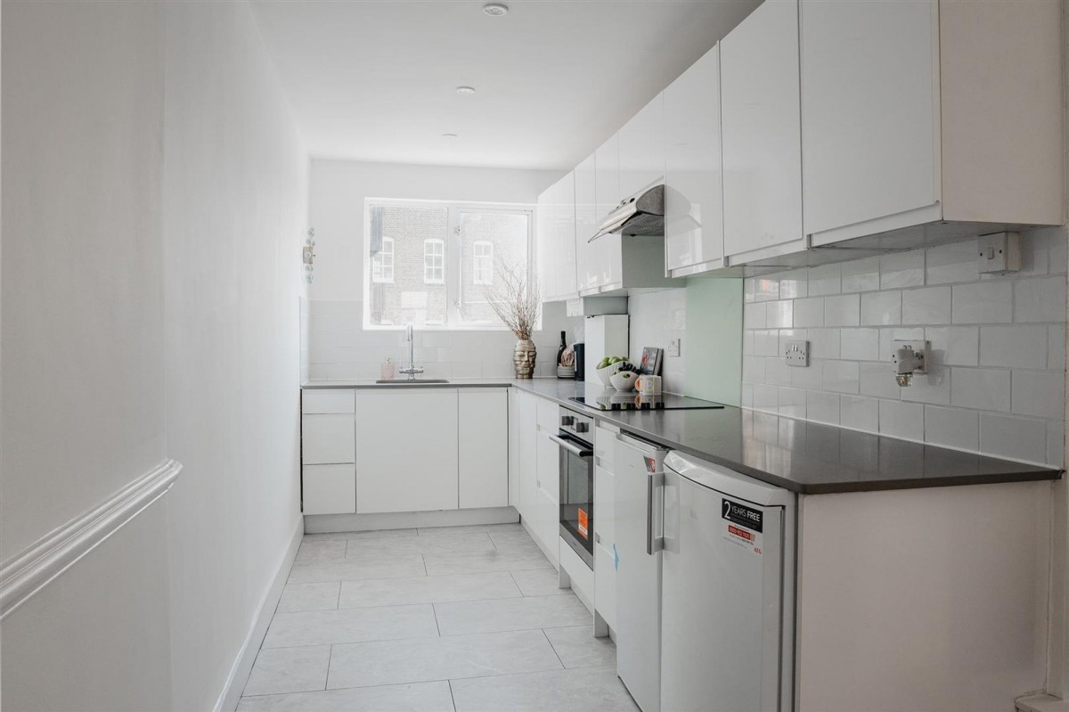 Image for 120A Stoke Newington High Street, N16 7NY