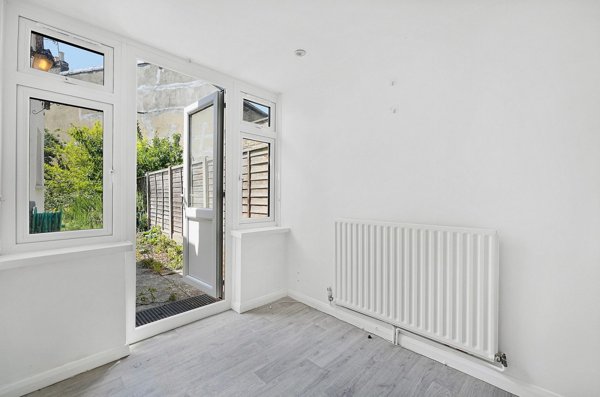 Image for London, E5 0PN