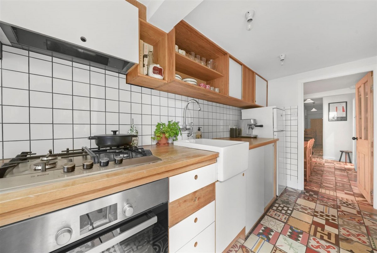 Image for London, N16 7UH