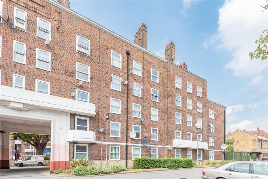 Malvern House Stamford Hill, N16 6RR