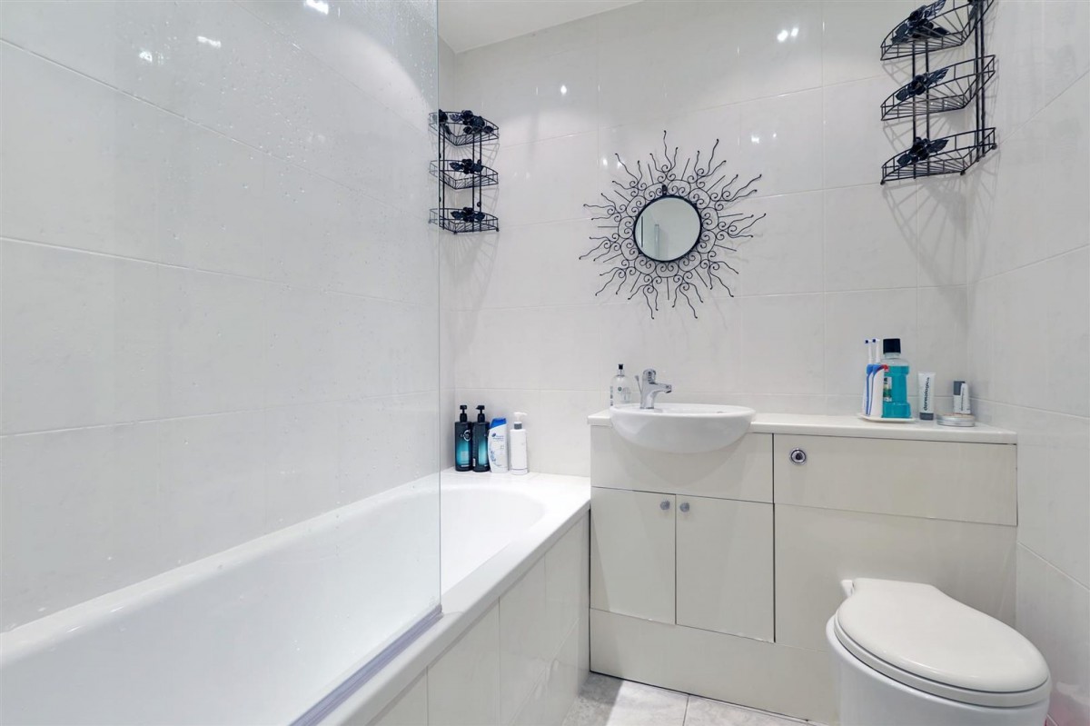 Image for London, N16 7UE