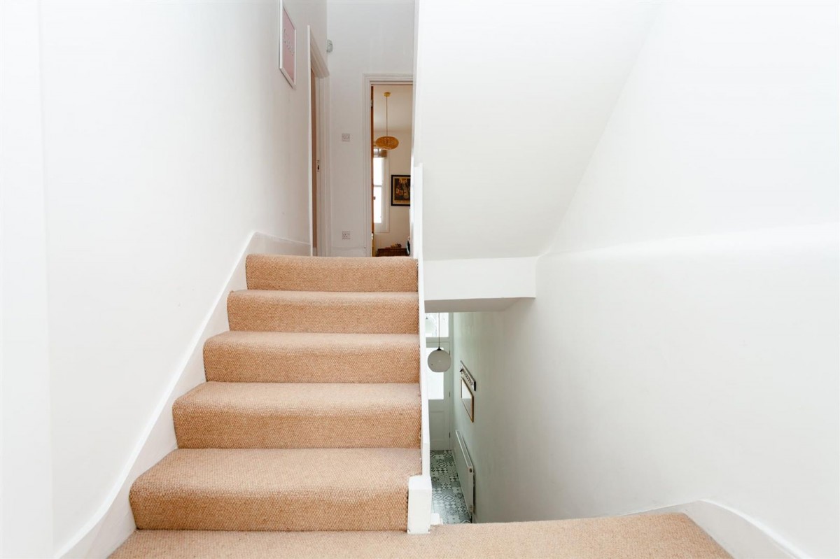 Image for London, N16 9DA