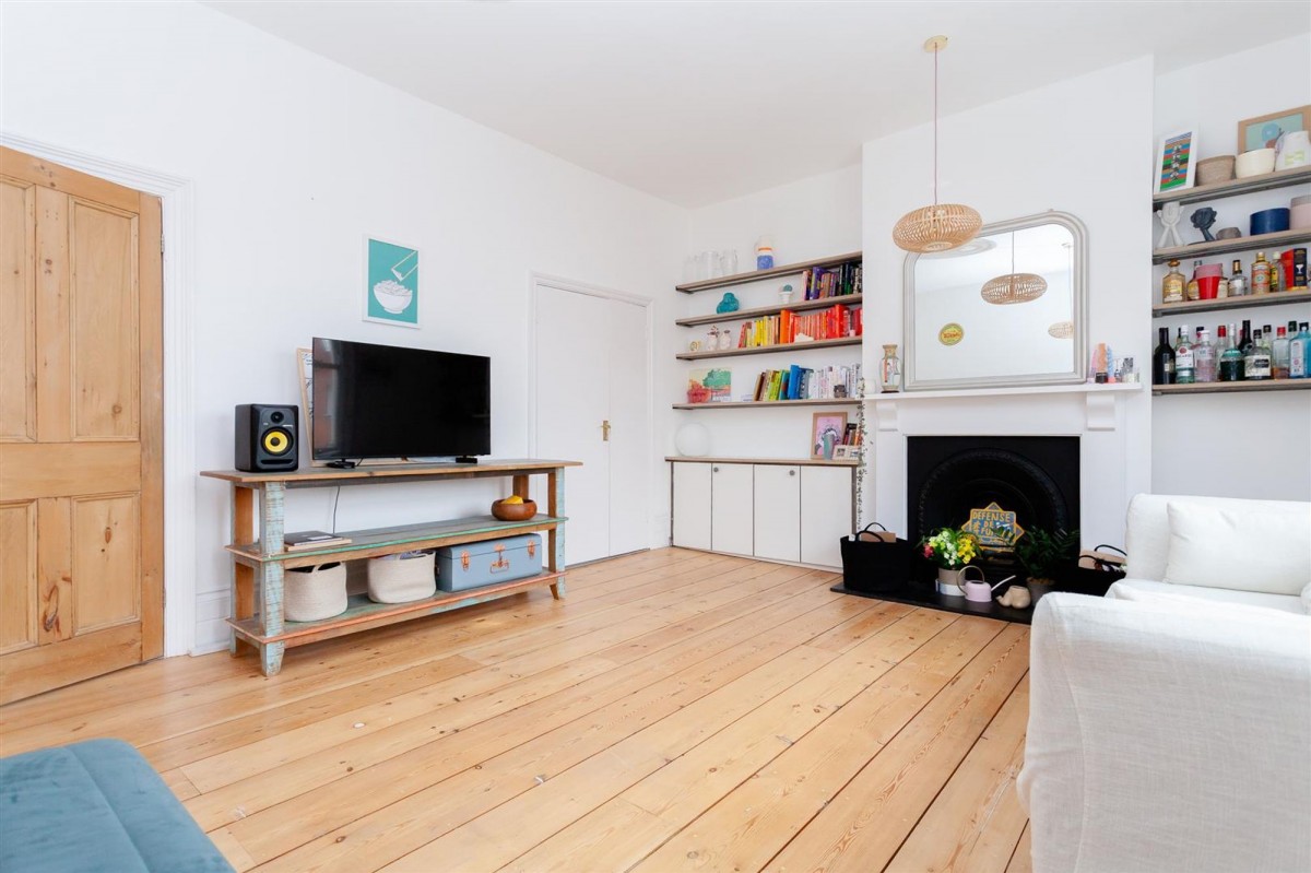 Image for London, N16 9DA