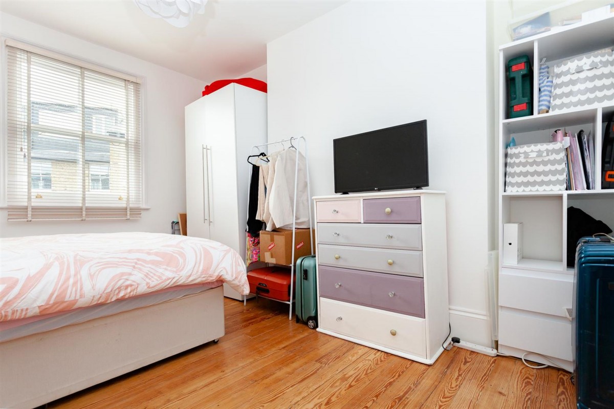Image for London, N16 9DA