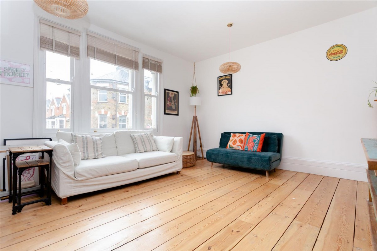 Image for London, N16 9DA